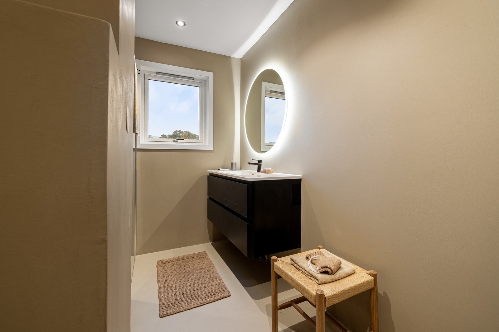 Det ble i 2025 lagt mikrosement på badet. Galleribilde