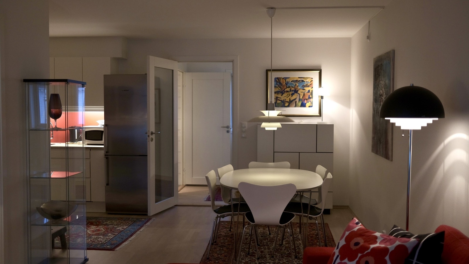 Stue og kjøkken Galleribilde