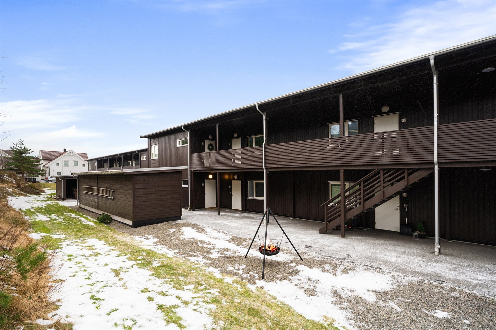 Oversiktlige fellesarealer med enkel adkomst til bygget. Galleribilde