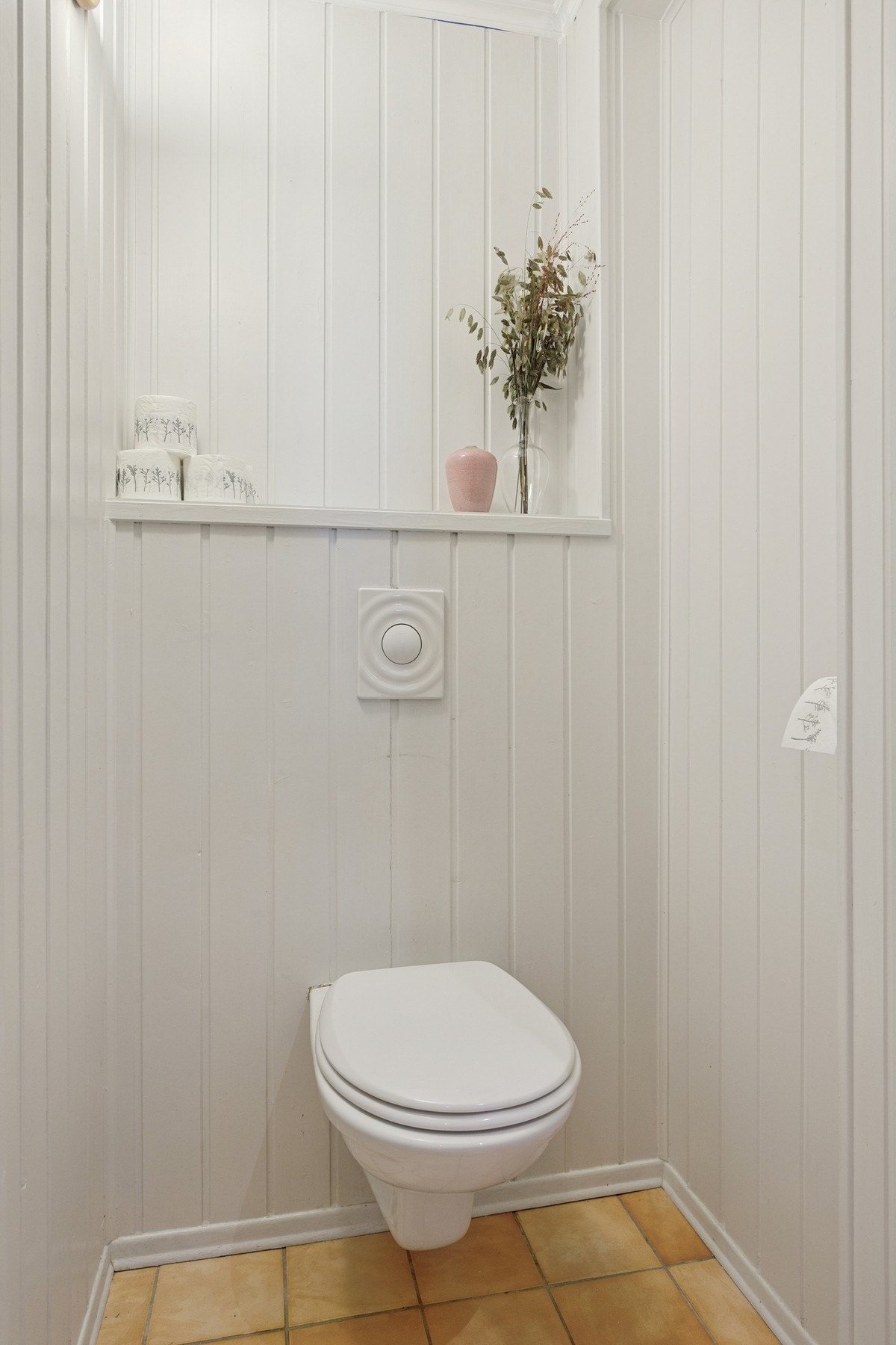 Leiligheten har også adskilt toalett. Galleribilde