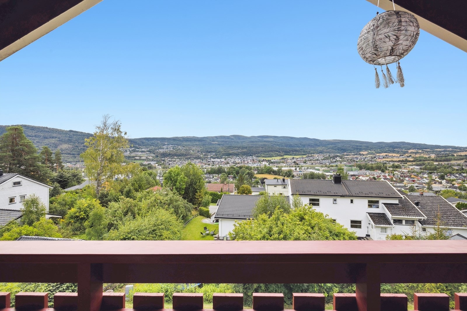 Utsikt fra balkongen. Galleribilde