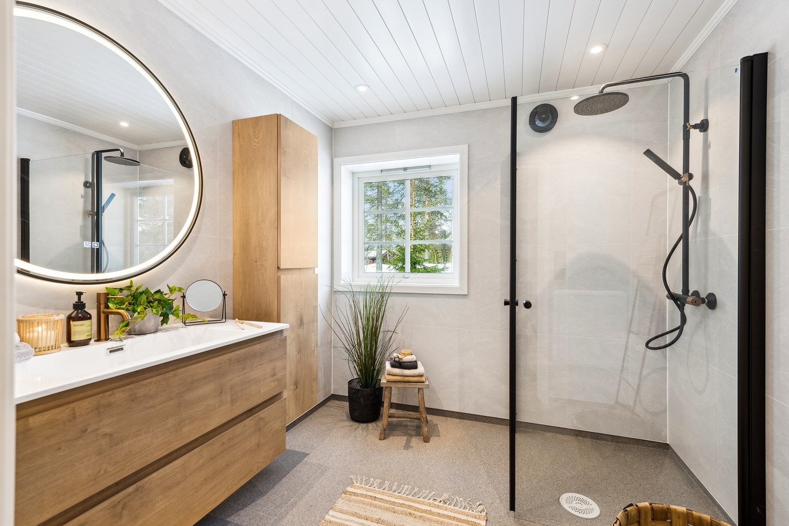 Pent bad med varme i gulvet Galleribilde