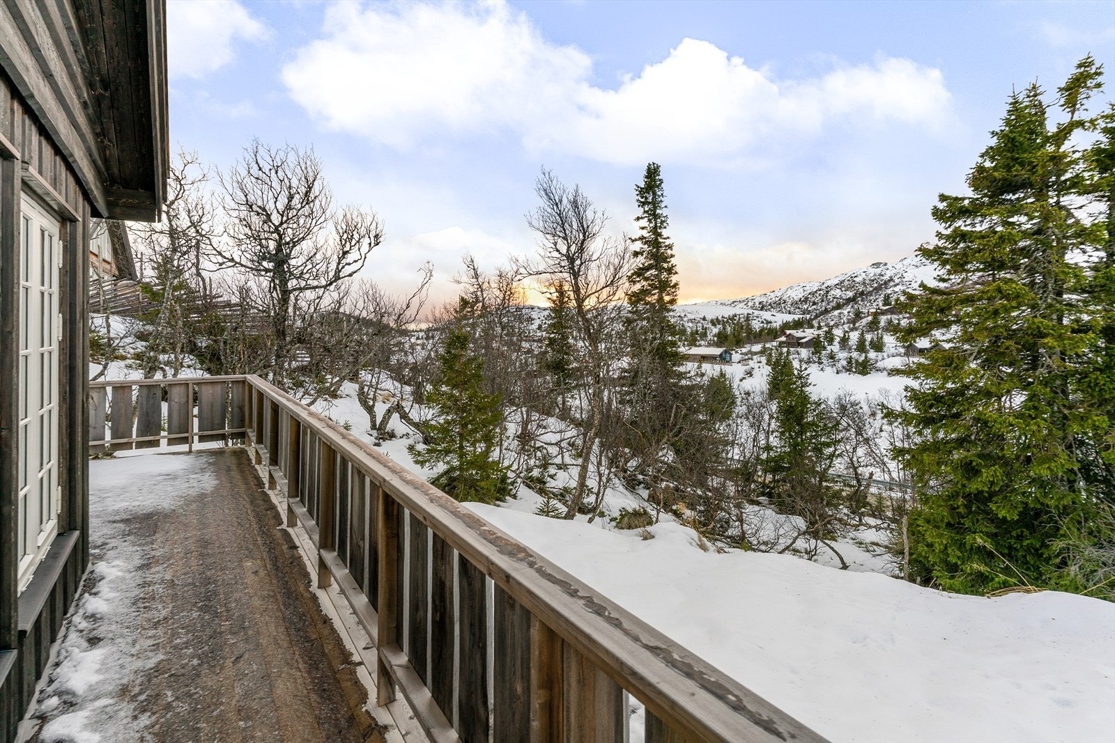 Hyggelig vestvendt terrasse på 25 kvm. Galleribilde