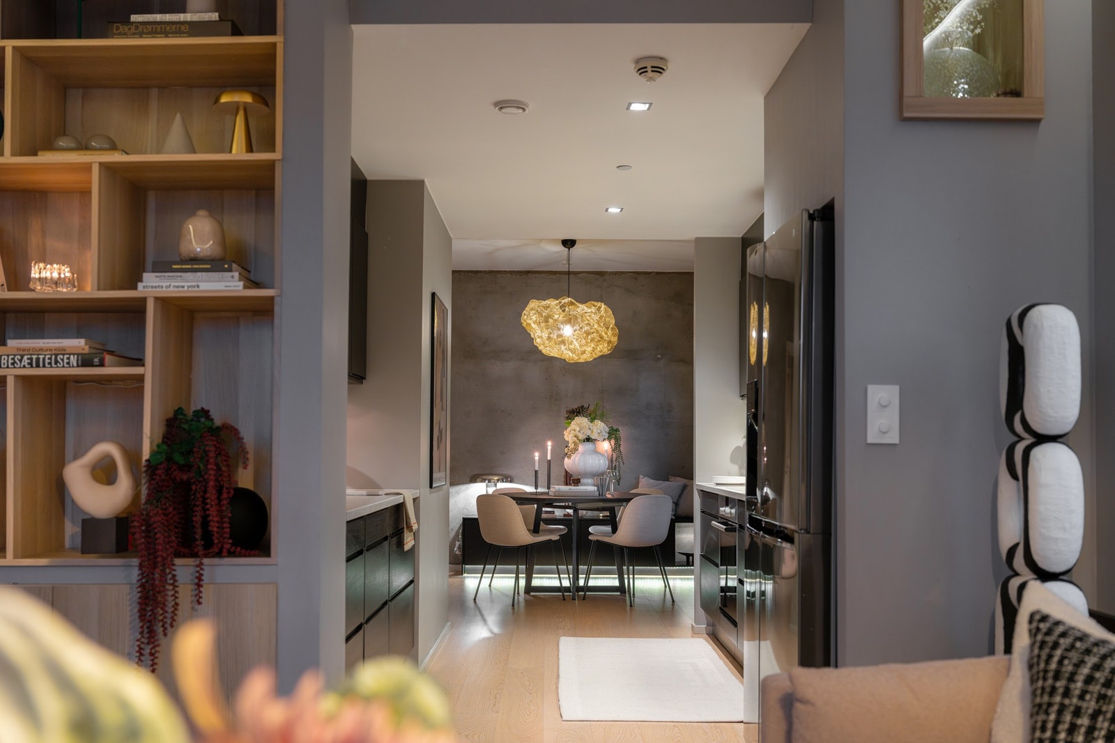 - Boligen har en sjeldent god planløsning med fin soneinndeling - Galleribilde