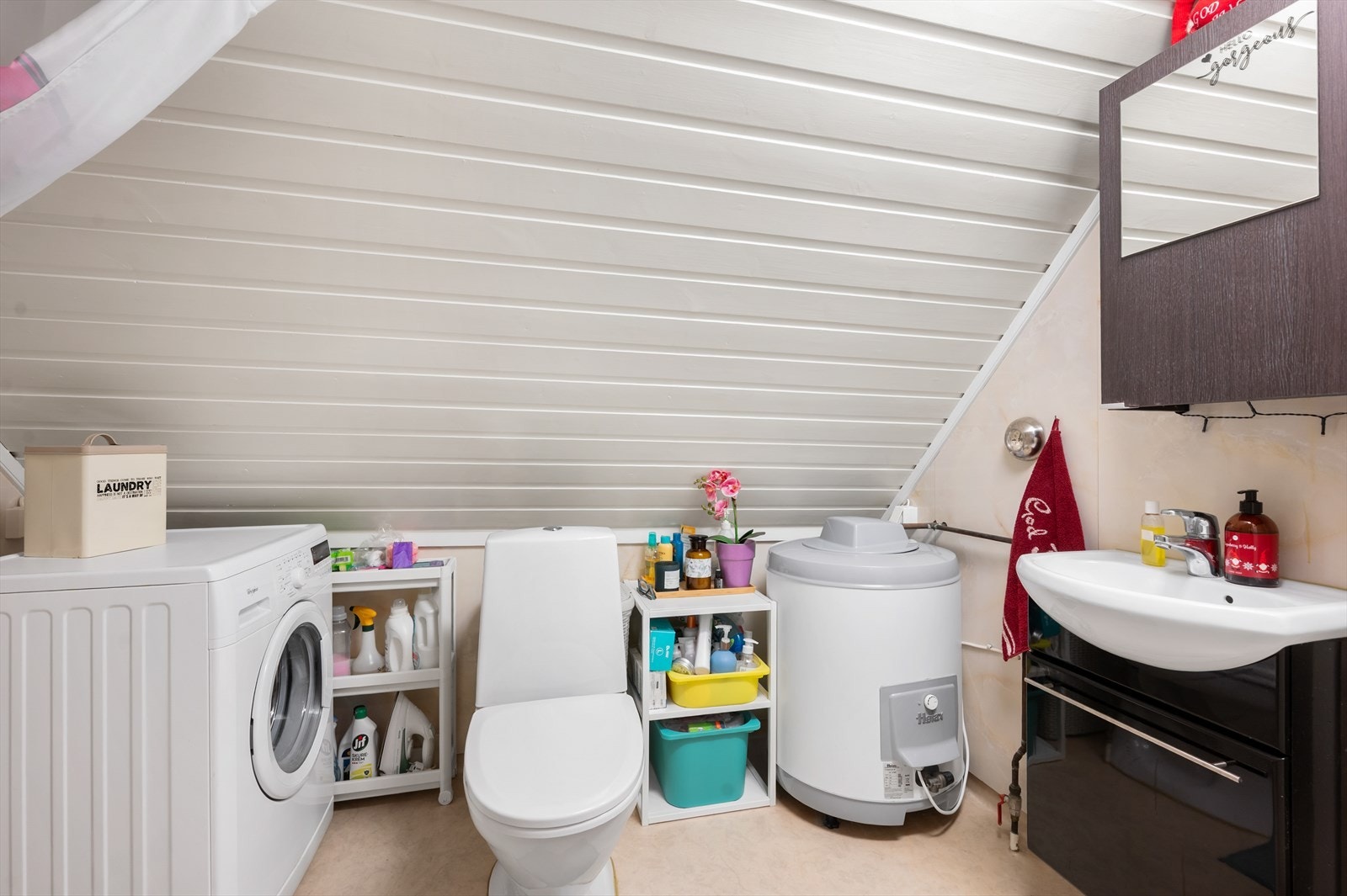 Leilighet 3: Bad/vaskerom Galleribilde