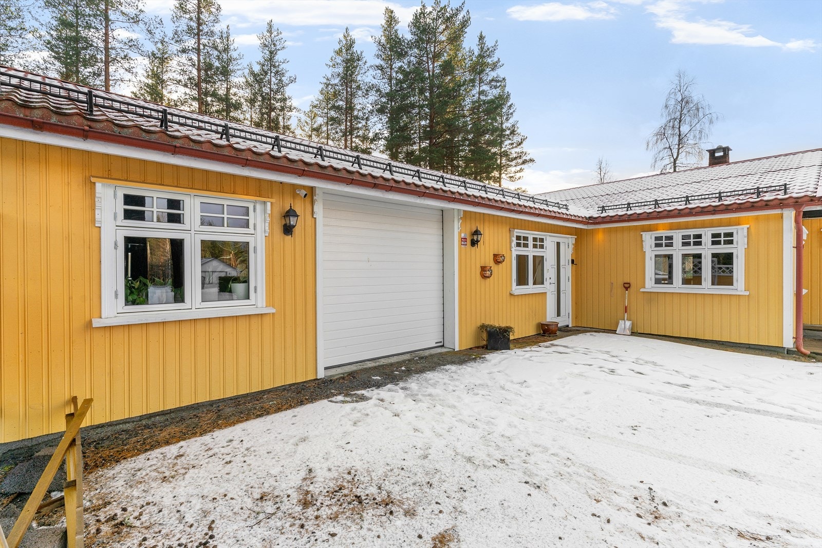 Garasje, verksted Galleribilde