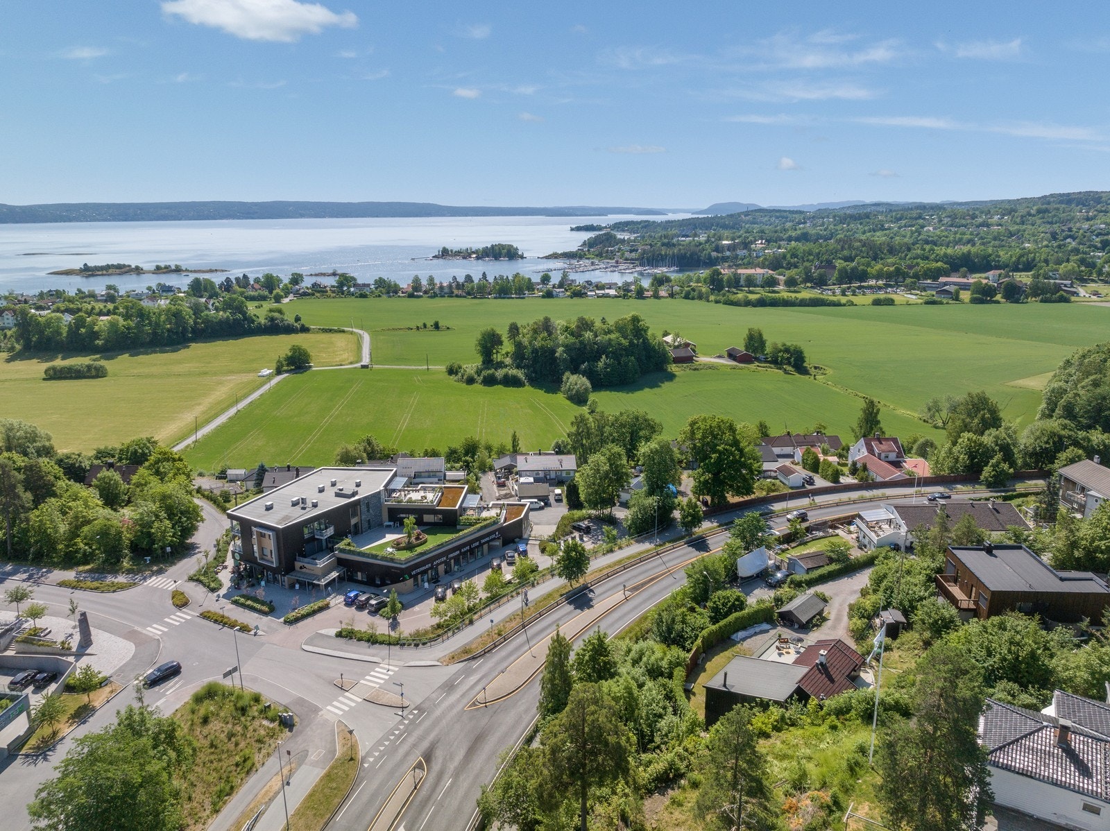 Kort vei til vakre tur- og friluftsområder ved bl.a. Vettrestranda. Galleribilde