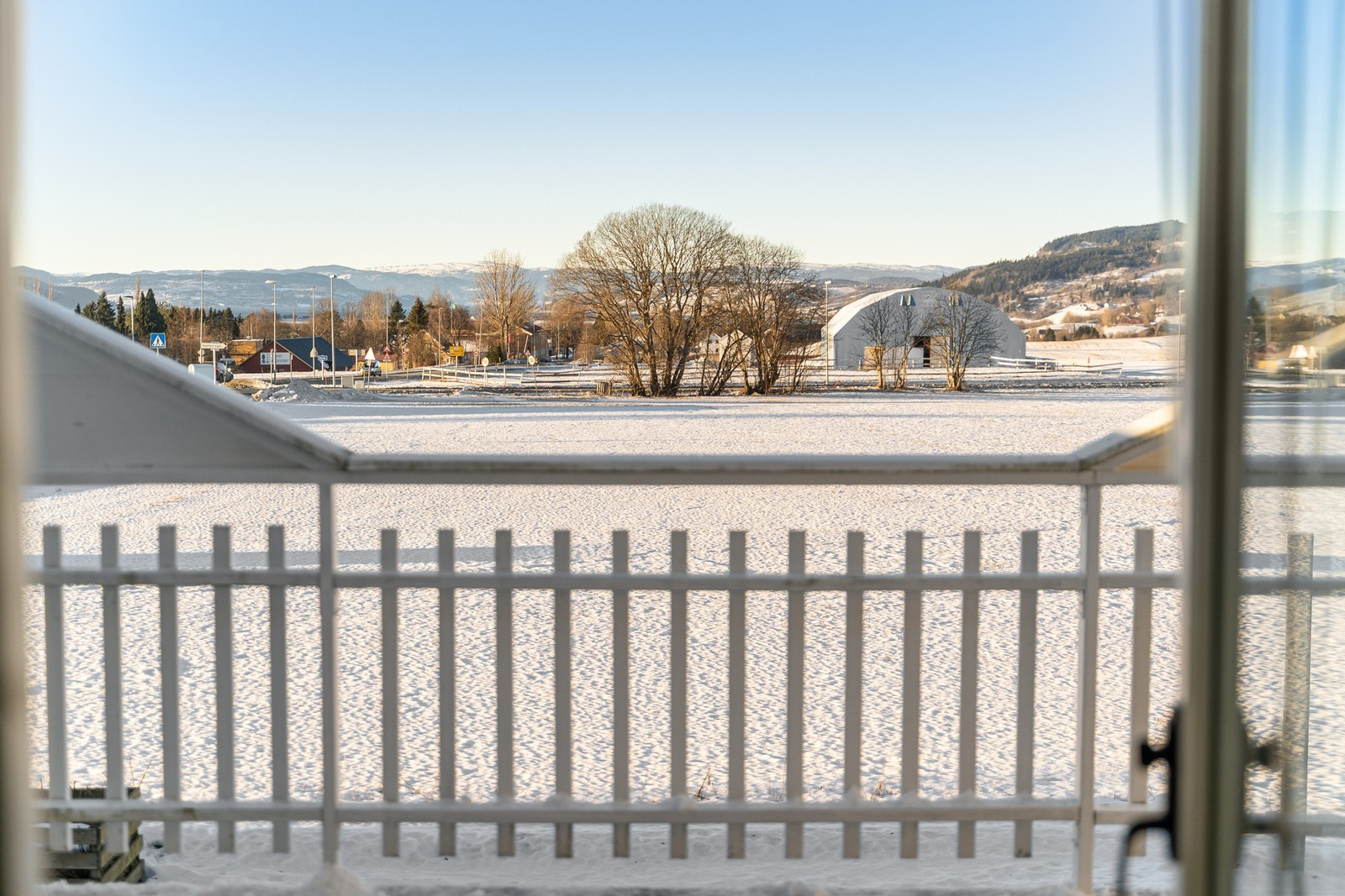 Flott landlig beliggenhet. Galleribilde