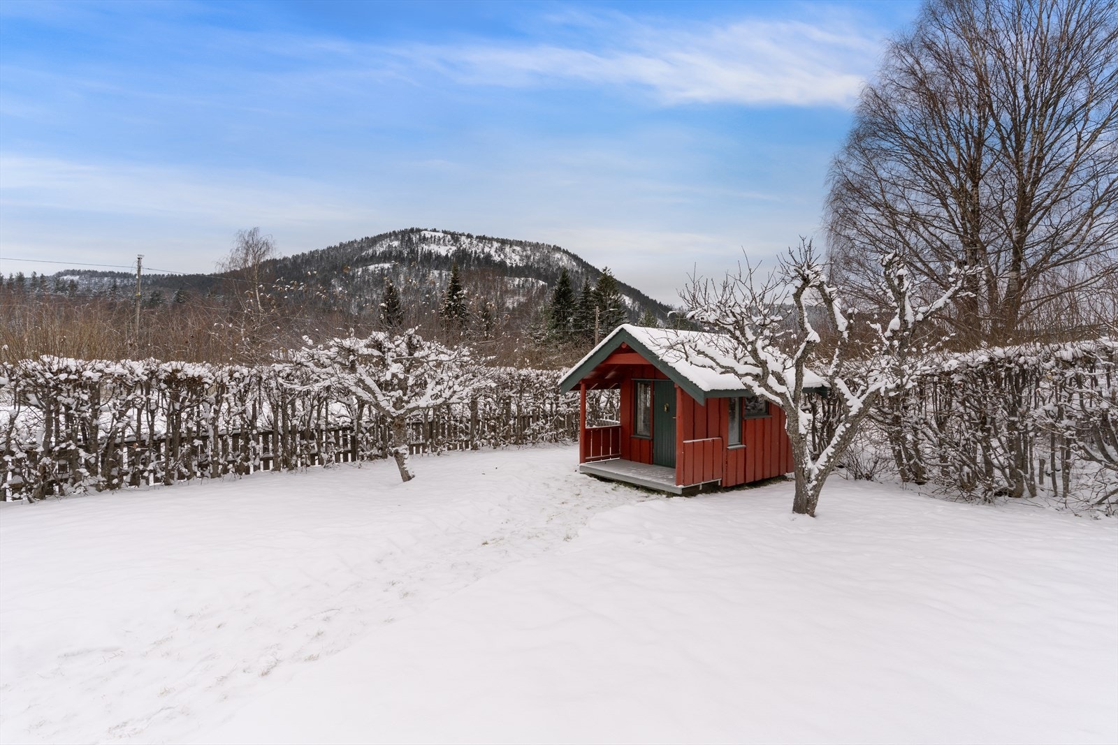 Bod/lekestue. Galleribilde