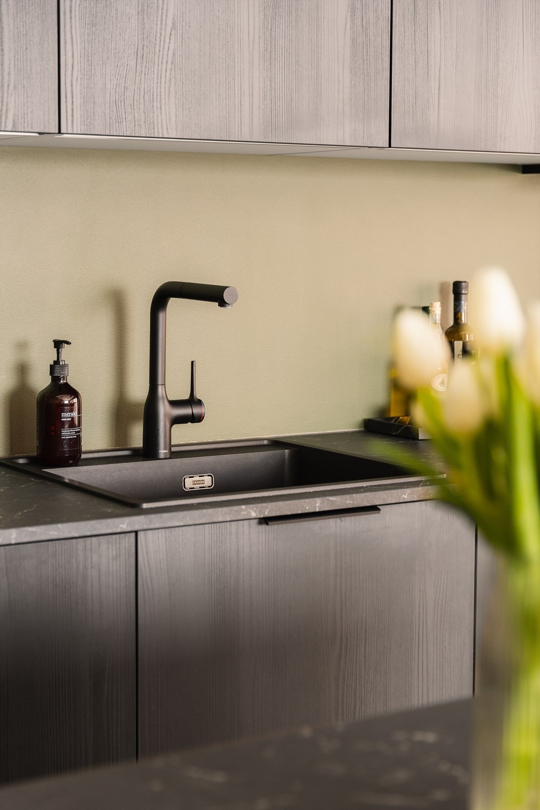 Et kjøkken av høy kvalitet med alt en skulle trenge i hverdagen! Galleribilde