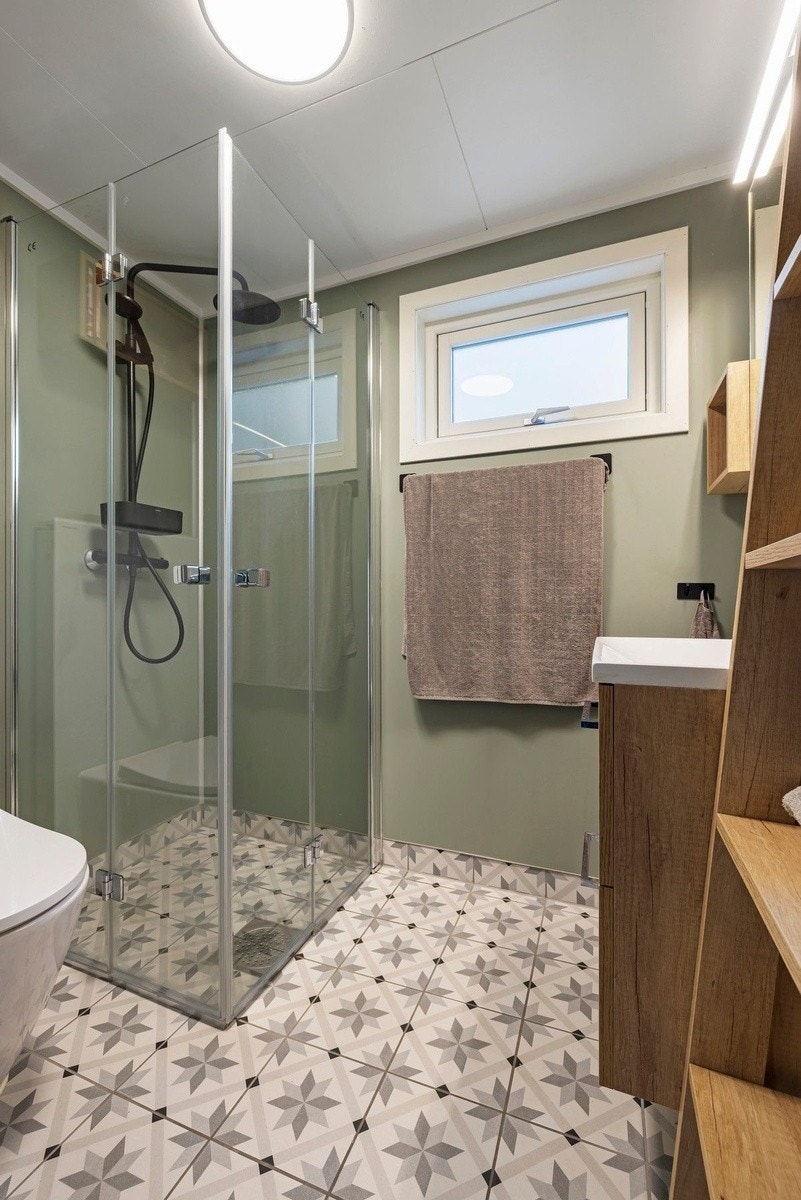 Bad 1. etg, pusset opp 2021 Galleribilde