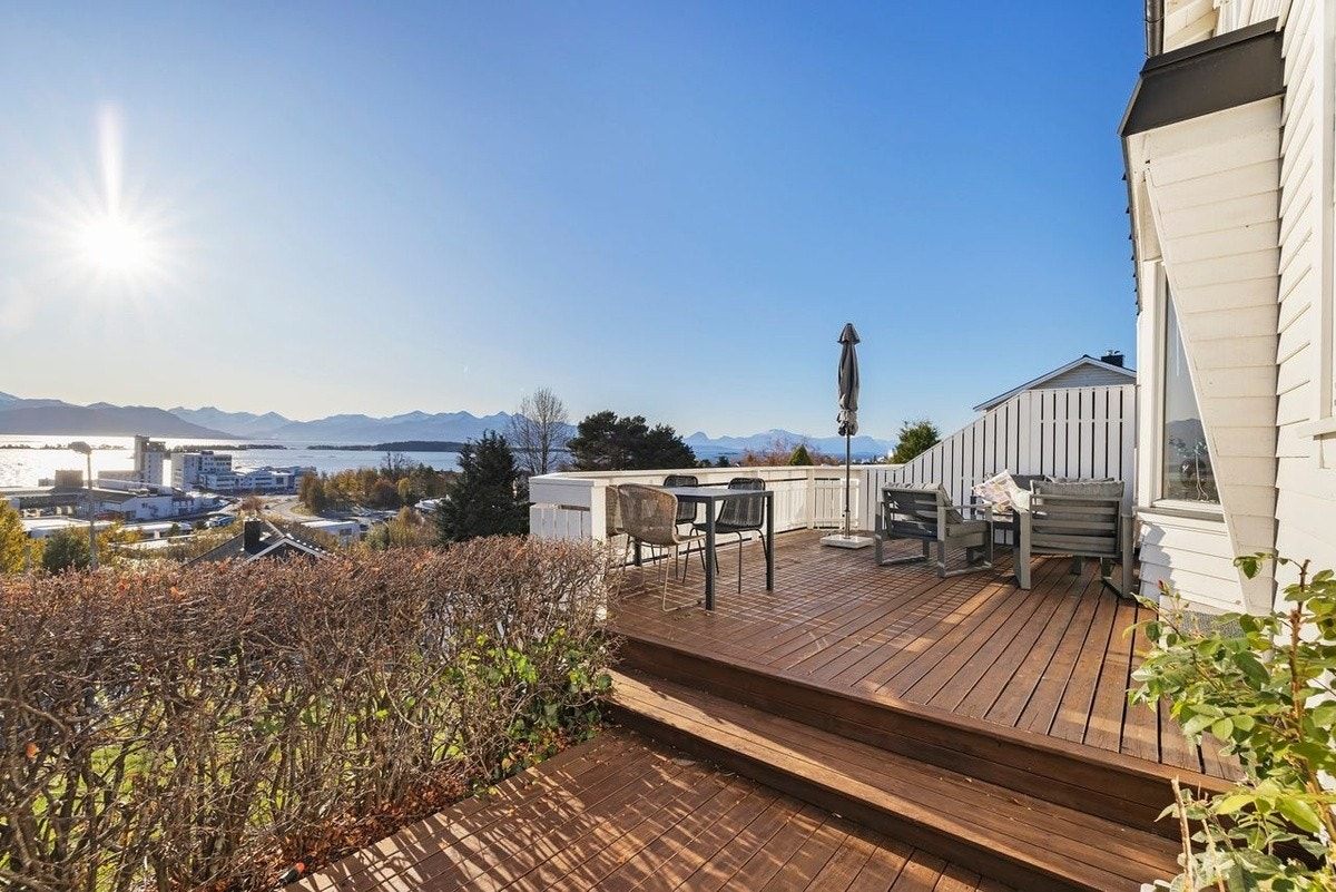 Uteområde Galleribilde