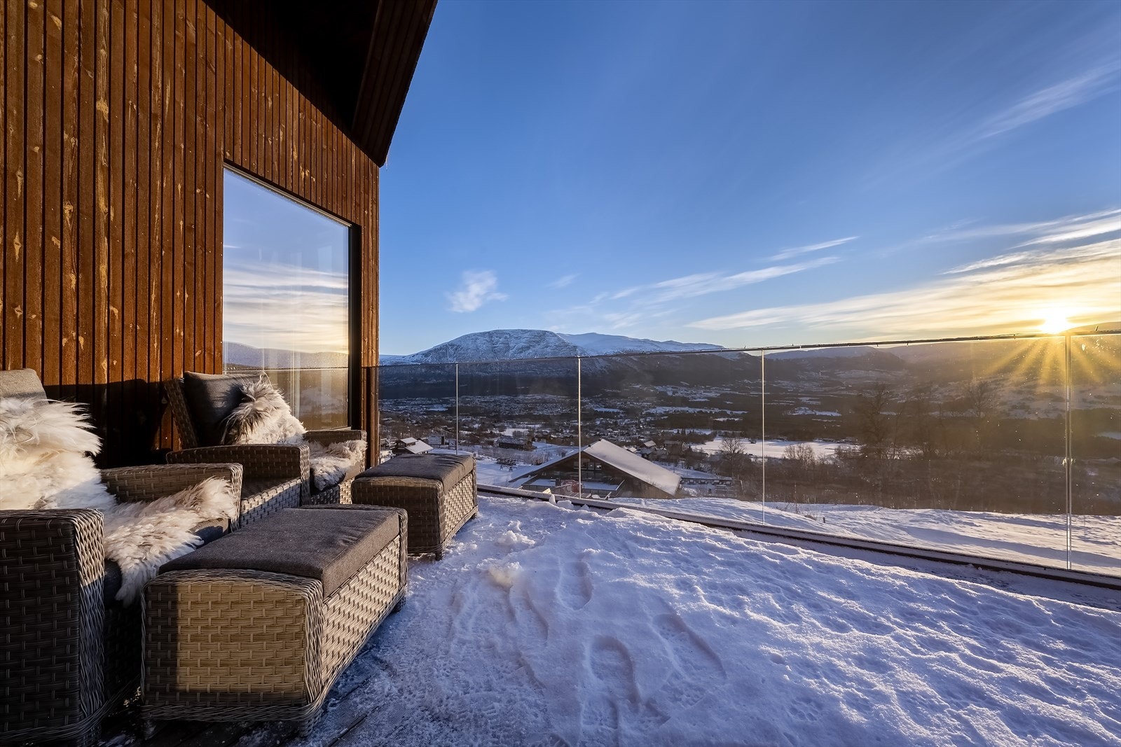 Spektakulært utsyn fra Altan (1. etasje) Galleribilde