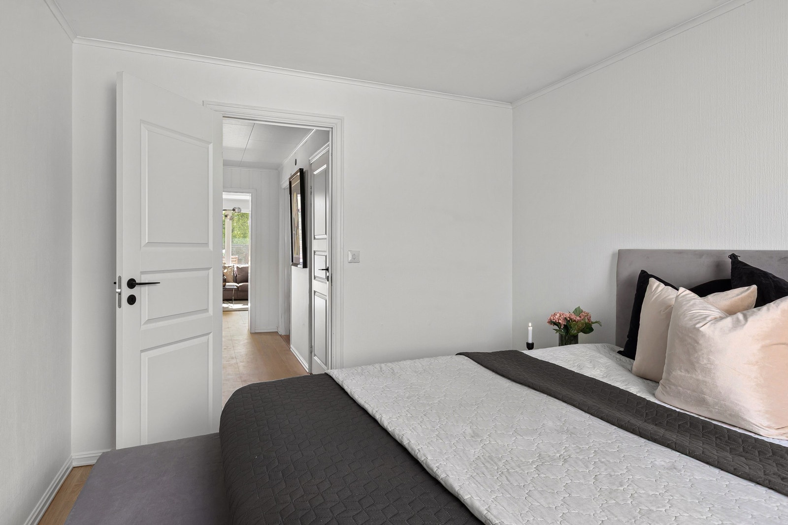 Soverom 1 i 1.etg Galleribilde