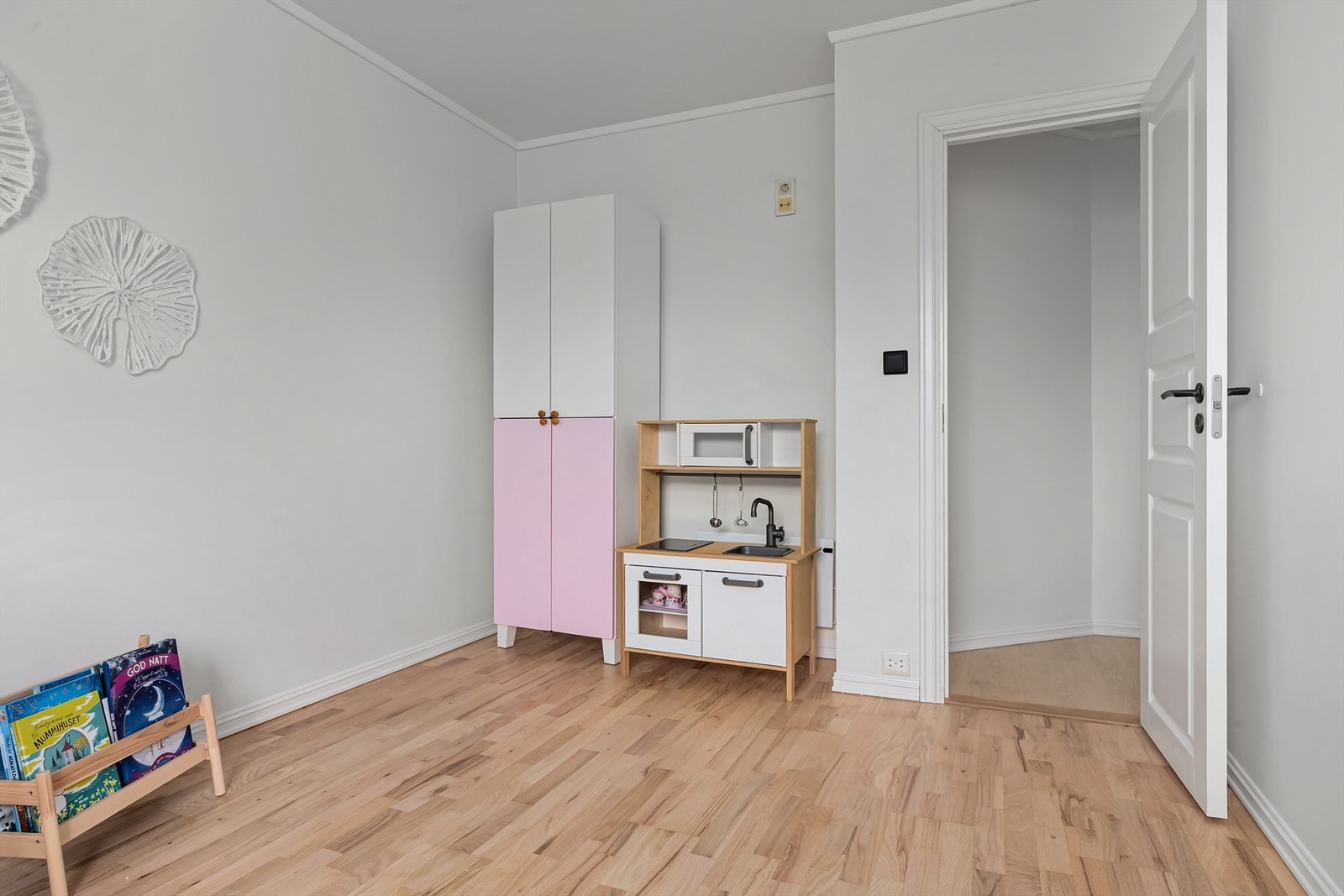 Soverom 3 i 1.etg Galleribilde