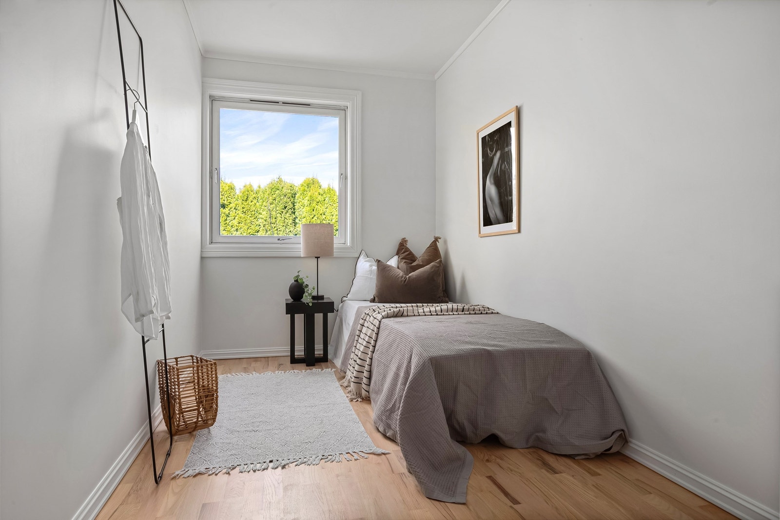 Soverom 2 i 1.etg Galleribilde