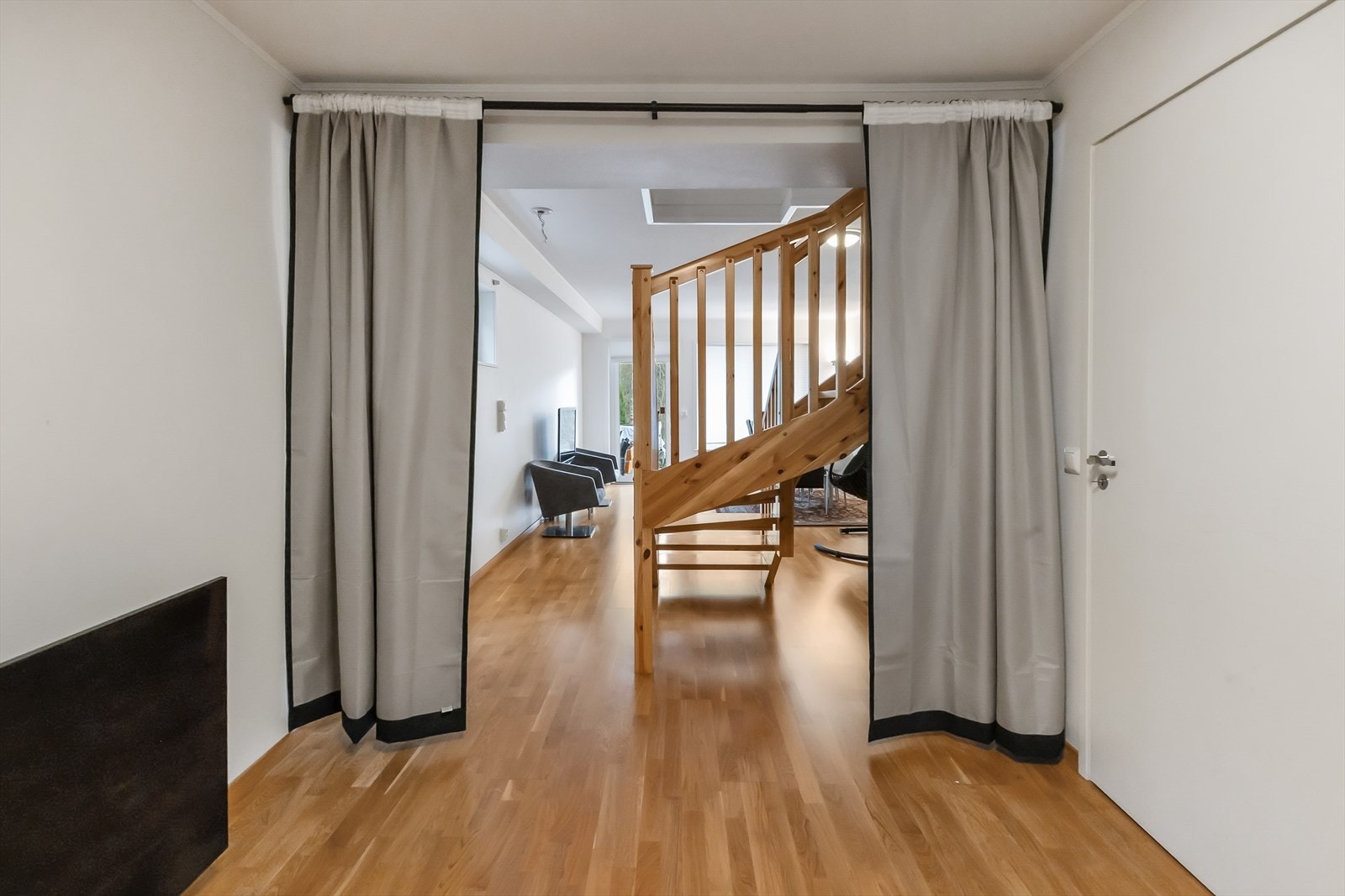 Mulighet for å lukke med forheng Galleribilde