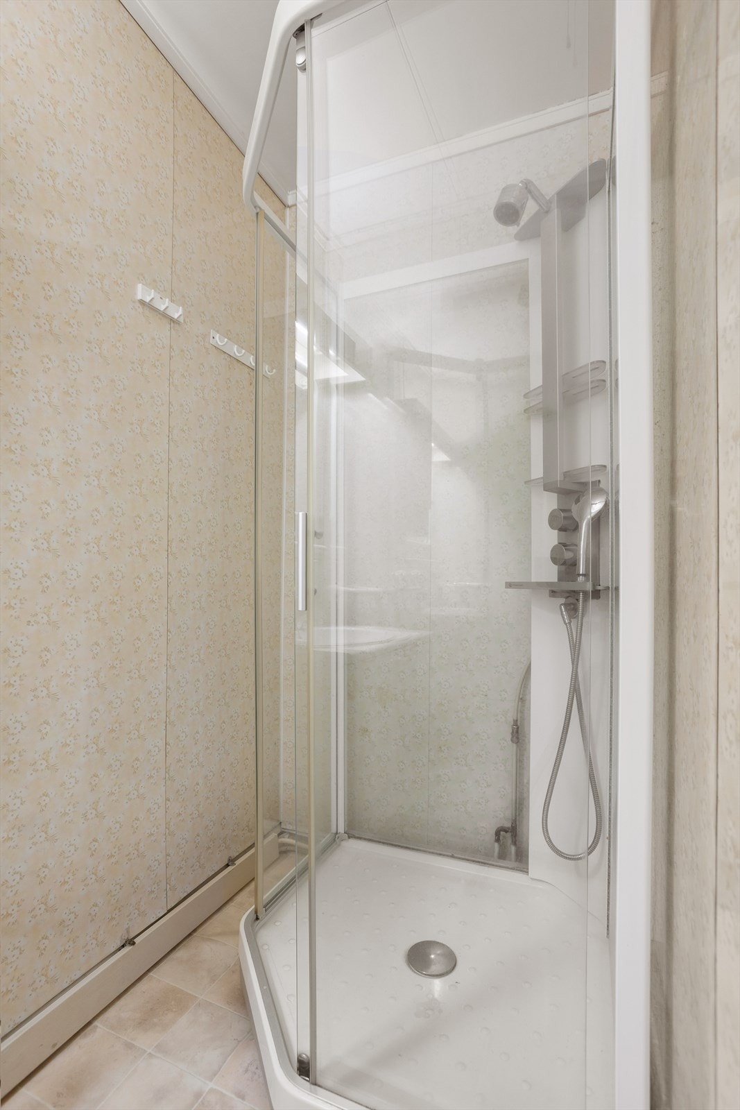 Badet har behov for oppgradering Galleribilde