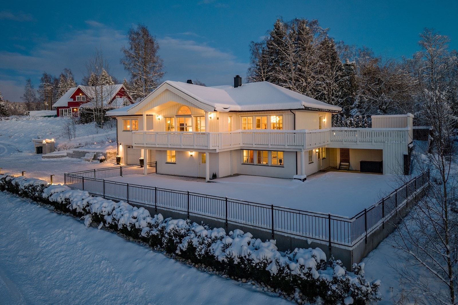 Velkommen til Rudsbakken 1, presentert av Håkon Espeseth. Foto: Eiendomsfoto. Galleribilde
