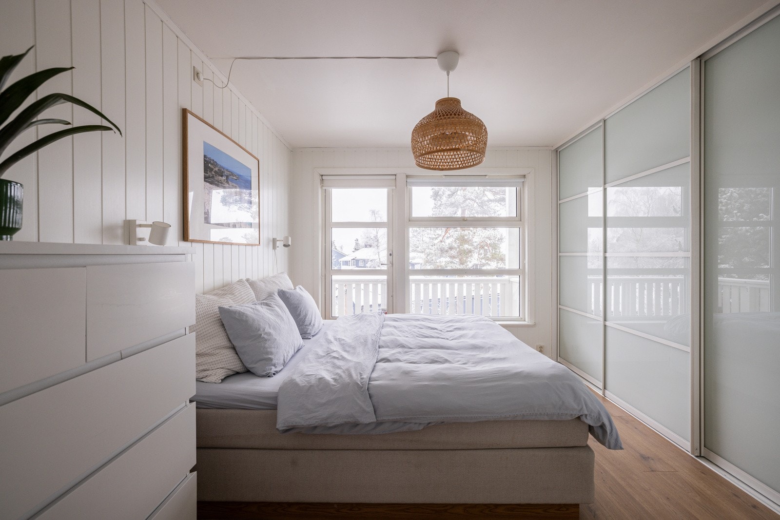 Boligen har et lyst og innbydende hovedsoverom av god størrelse. Galleribilde