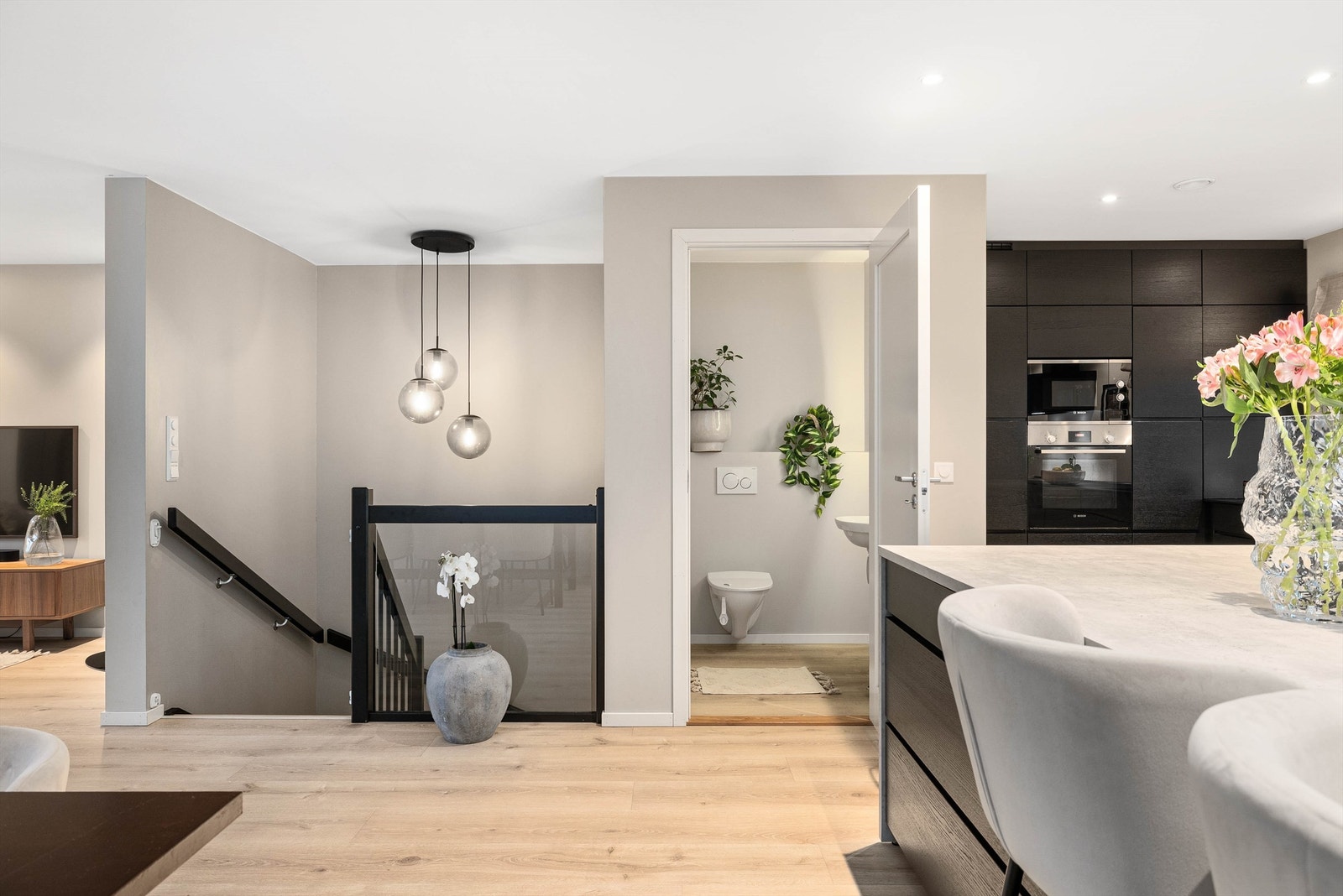 Praktisk med toalettrom i 2. etasje Galleribilde