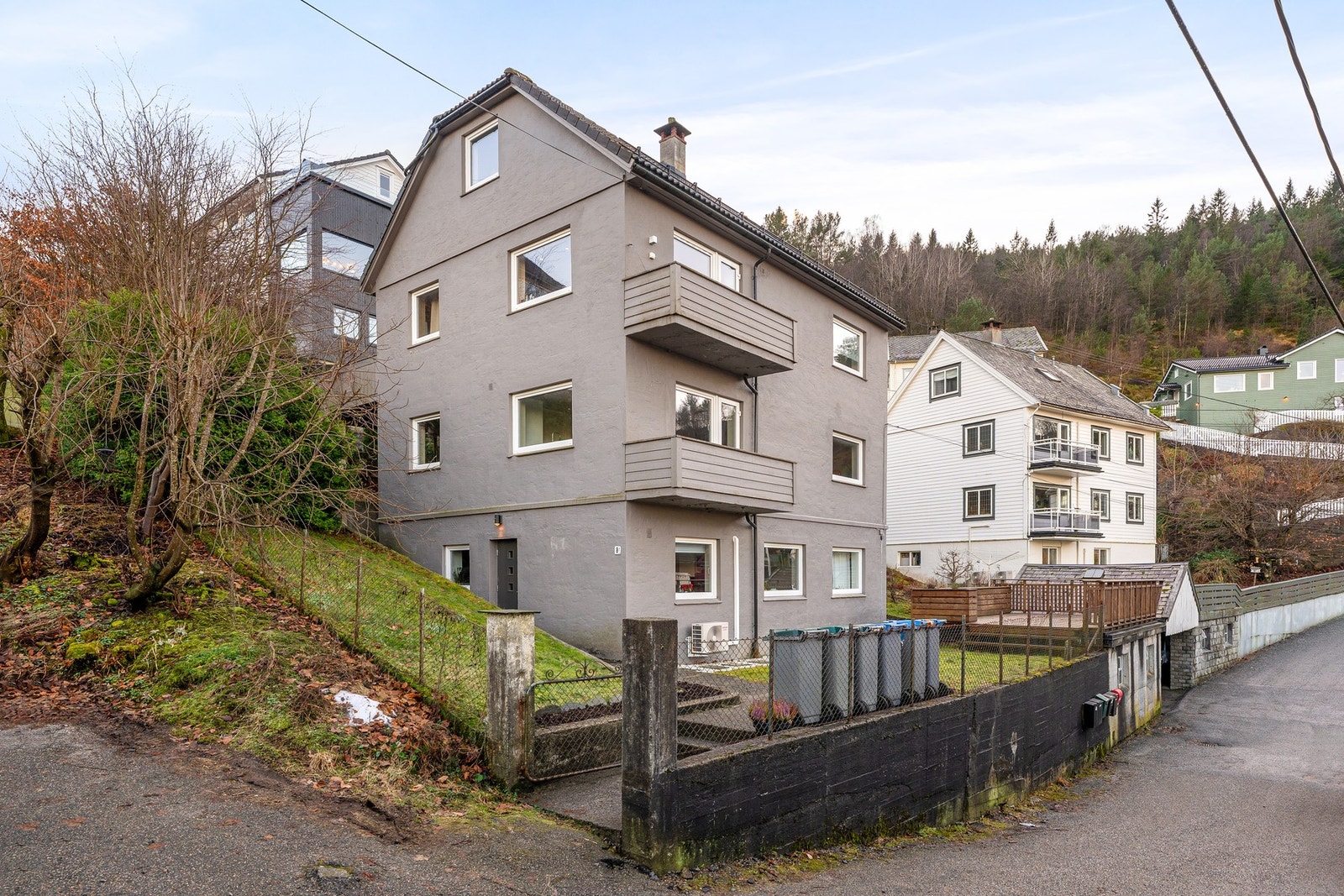 Sameiet består av 3 leiligheter. Galleribilde