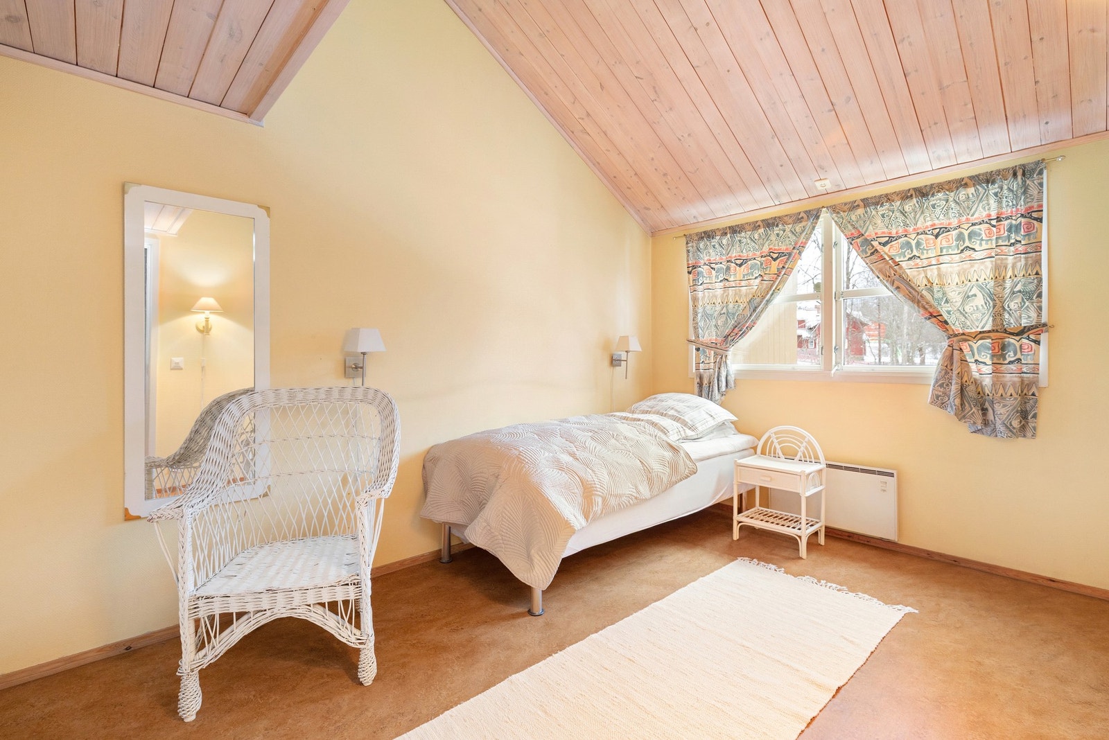 Soverom 1. Lyst og luftig soverom. Galleribilde