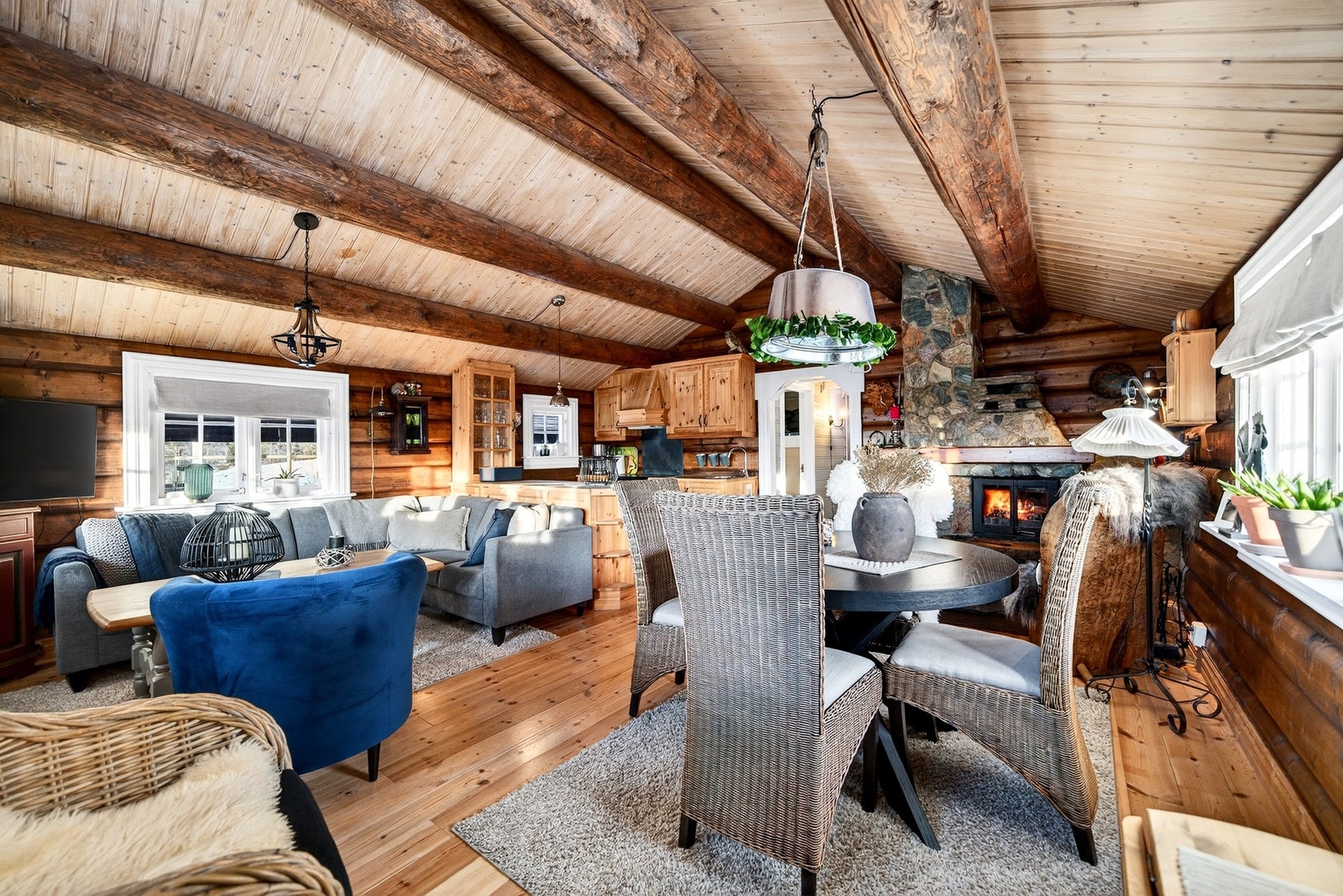 Flott natursteinspeis, som varmer godt på kalde dager. Galleribilde