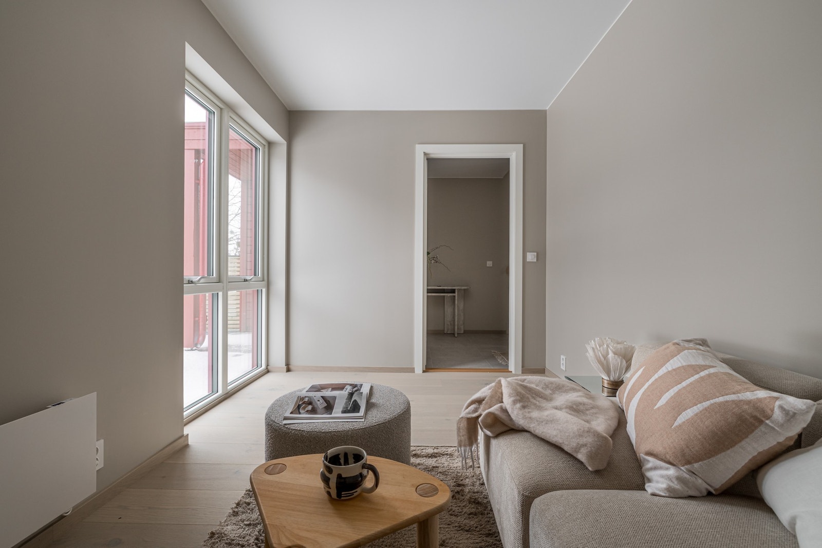 Boligen har 3-4 soverom med fleksible bruksområder - perfekt for barnefamilien, hjemmekontor eller gjesterom. Galleribilde