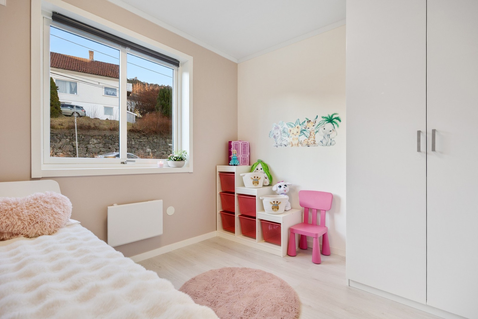 Rommene ligger vendt mot rolige omgivelser Galleribilde