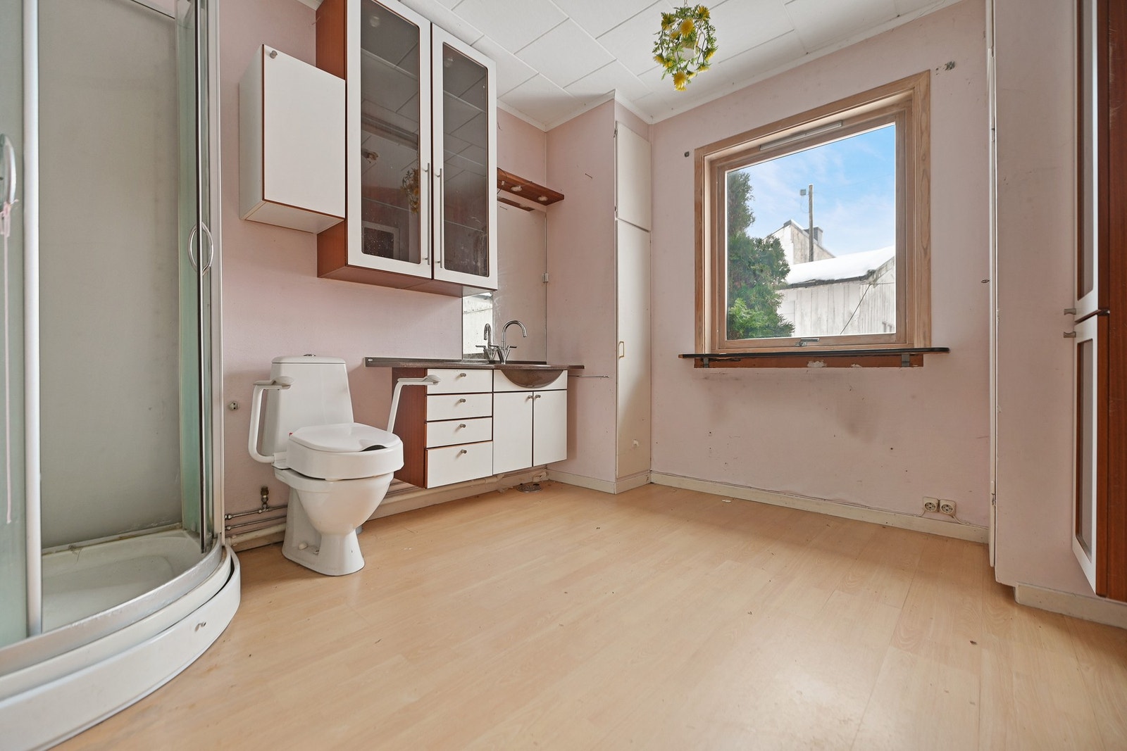 Baderommet i 1. etasje. Galleribilde