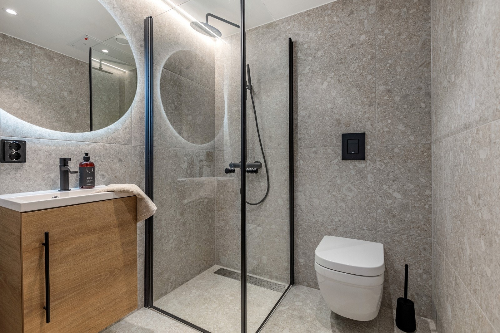 Delikate kvaliteter Galleribilde