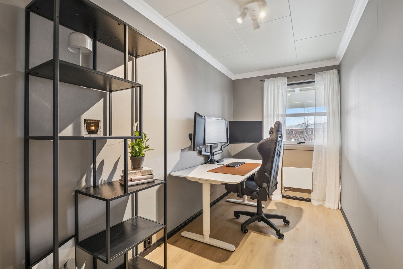 Soverom 2 blir i dag benyttet som kontor. Galleribilde