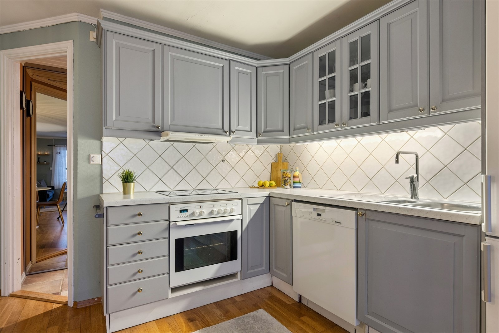 Nyere kjøkkenkran. Galleribilde