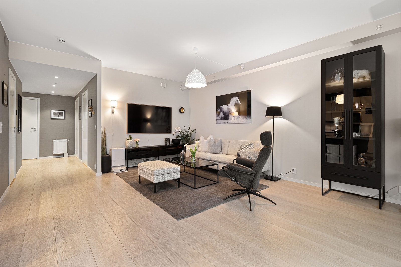 Planløsningen er av god utførelse med flere gode soner. Galleribilde