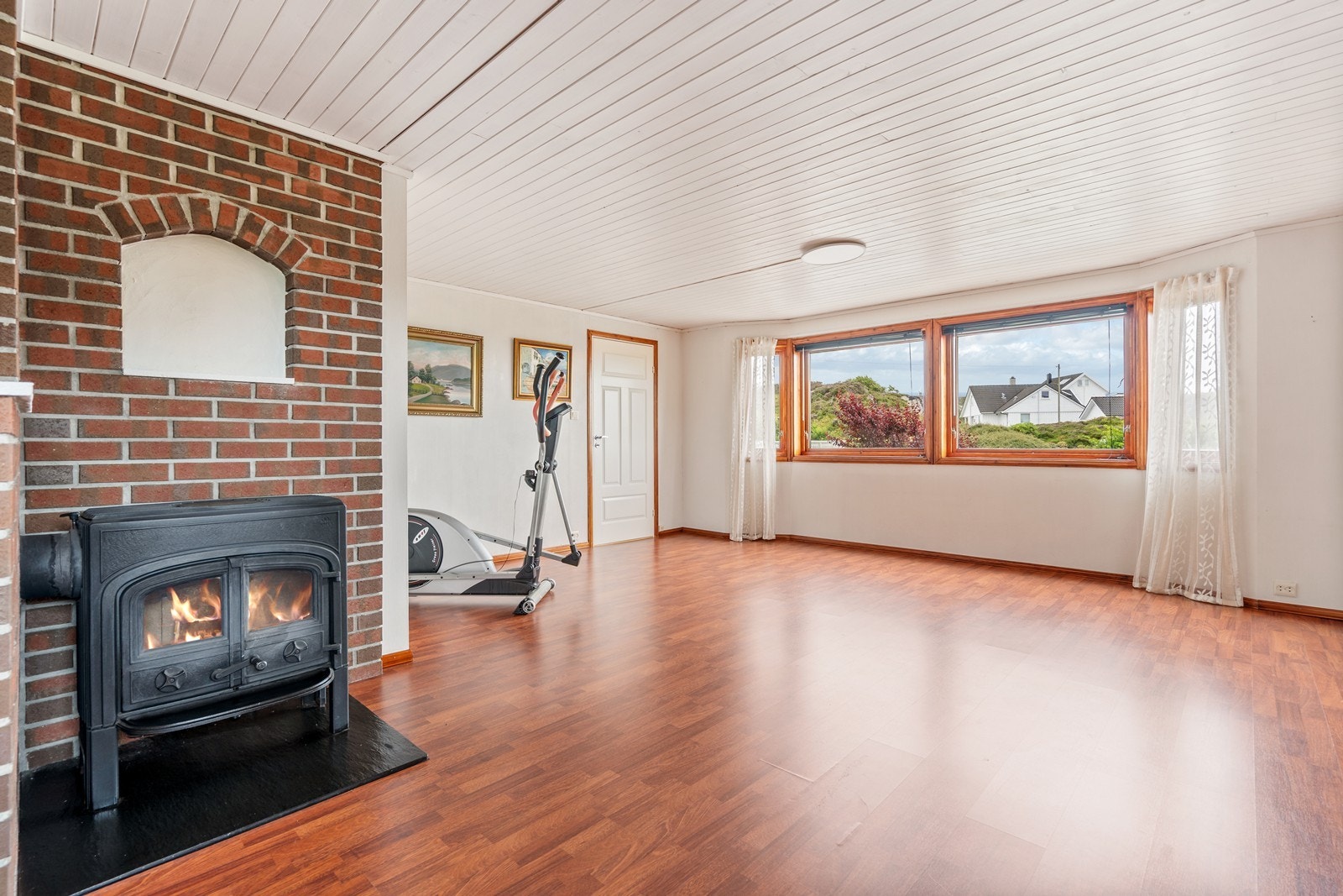 Kjellerstue Galleribilde