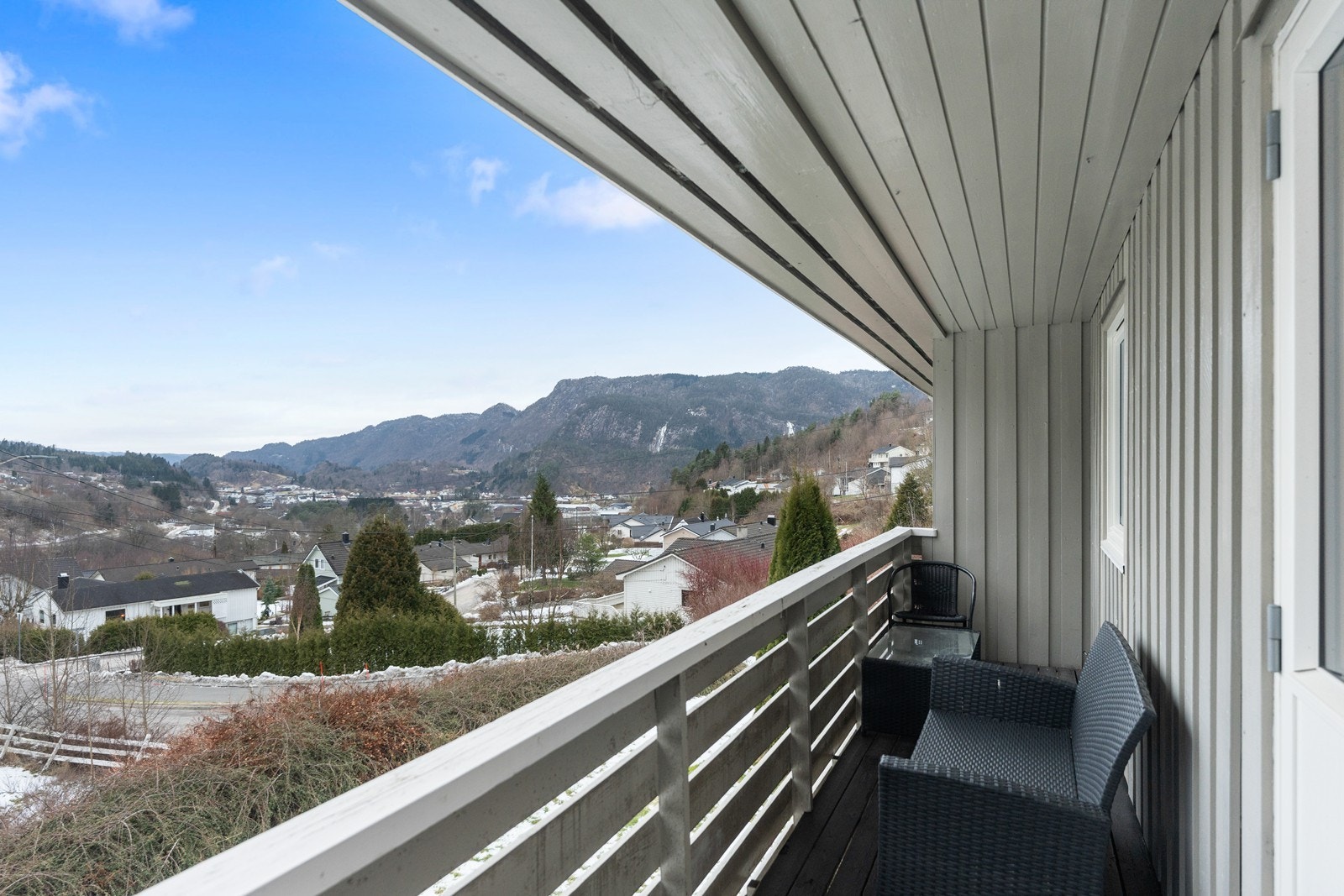 Utsikt fra lufteveranda. Galleribilde