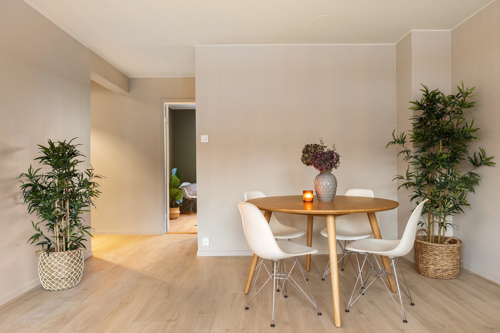 Det er mulighet for å installere vedovn ved å koble seg på eksisterende pipeløp. Galleribilde