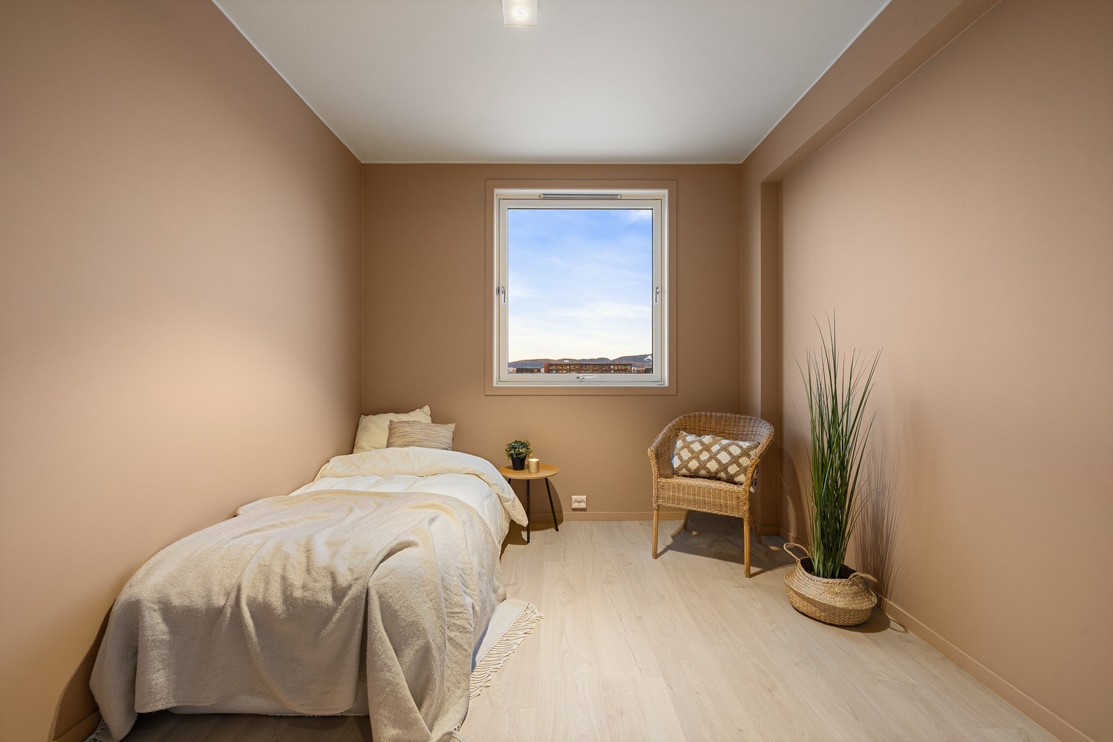 Leilighetens andre soverom er 8 kvm, og passer også godt som gjesterom og kontor. Galleribilde