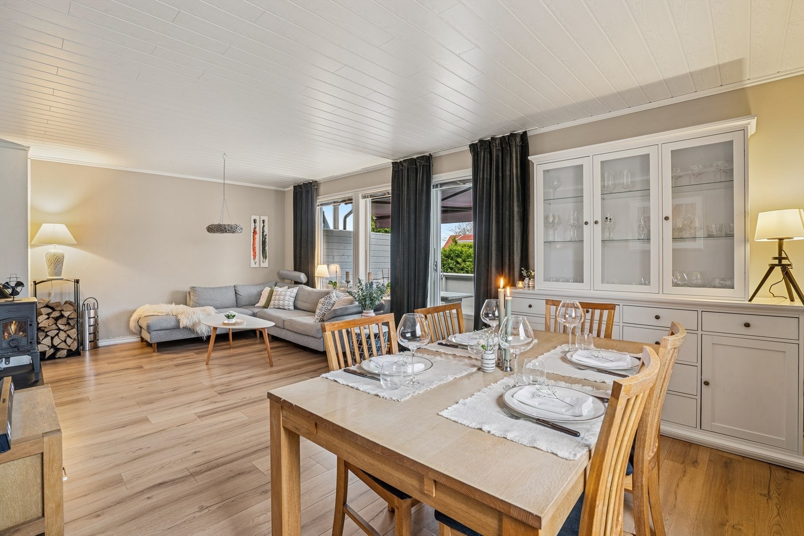 Vedovnen sørger for god oppvarming på de kaldeste dagene. Galleribilde