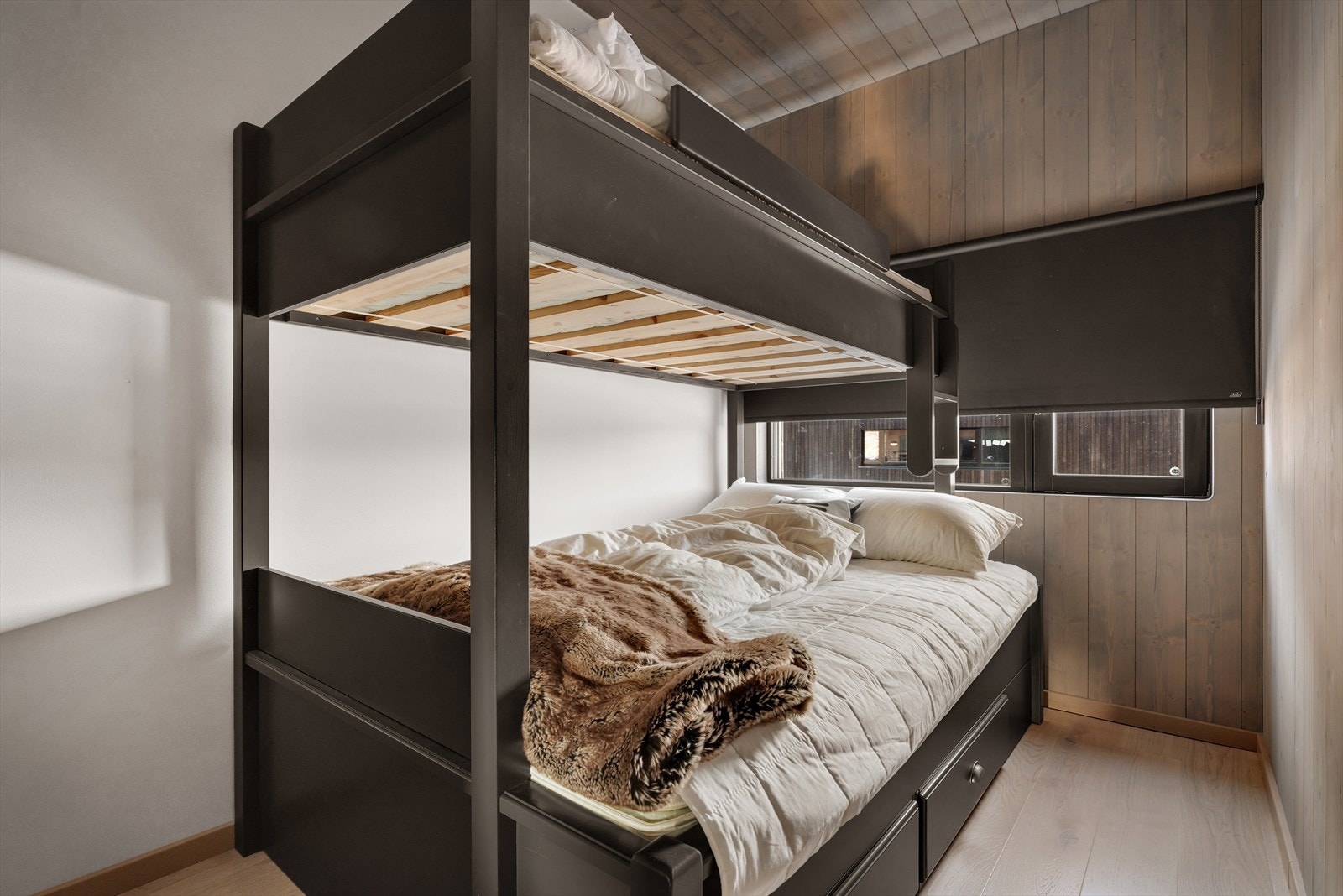 Soverom 2 egner seg ypperlig som barne-/gjesterom Galleribilde