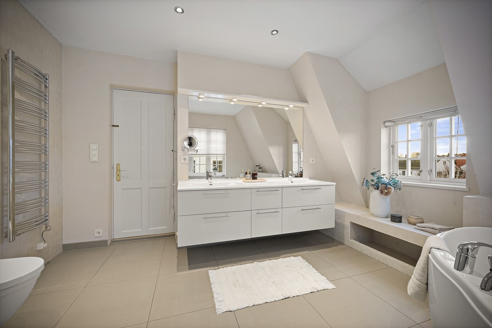 Flott og moderne bad Galleribilde