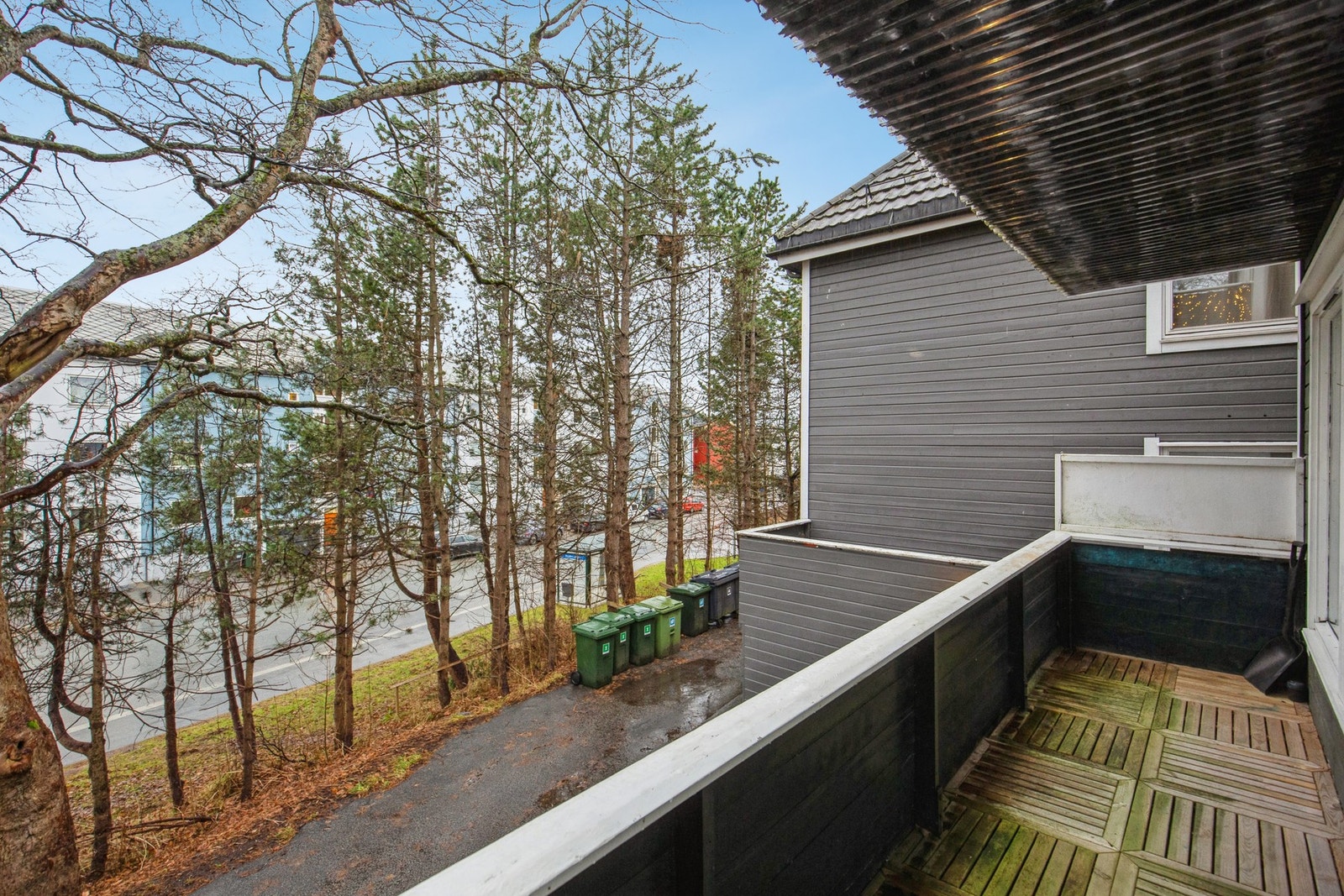 Sydvendt balkong Galleribilde