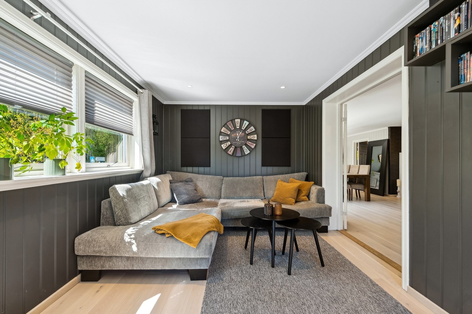 Stuen kan enkelt innredes i flere soner. Galleribilde