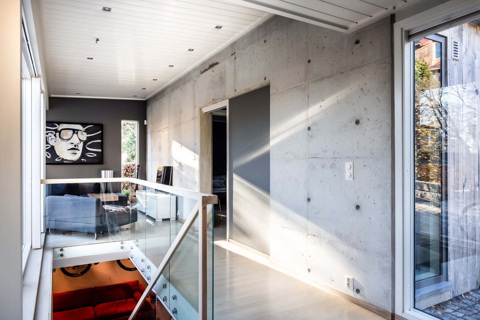 Gjennomgående et sprekt design og god kvalitet på overflater, innredninger og utstyr Galleribilde