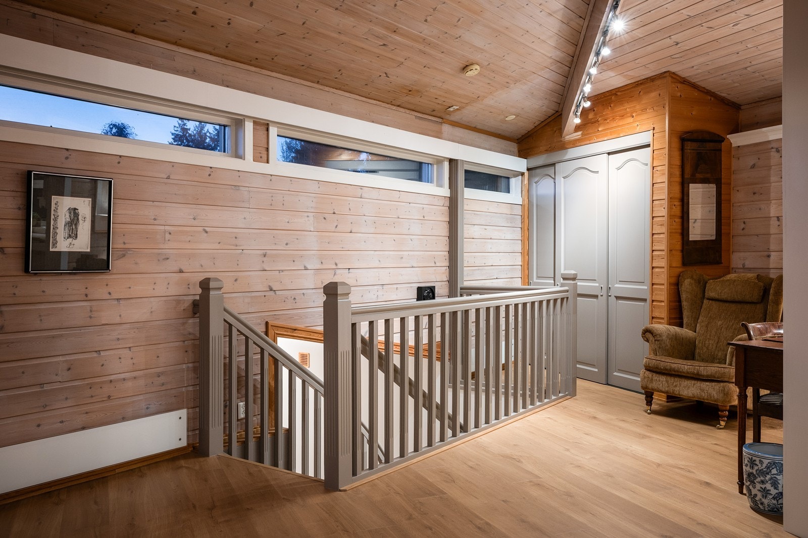 Trapp til soveromsetasje Galleribilde