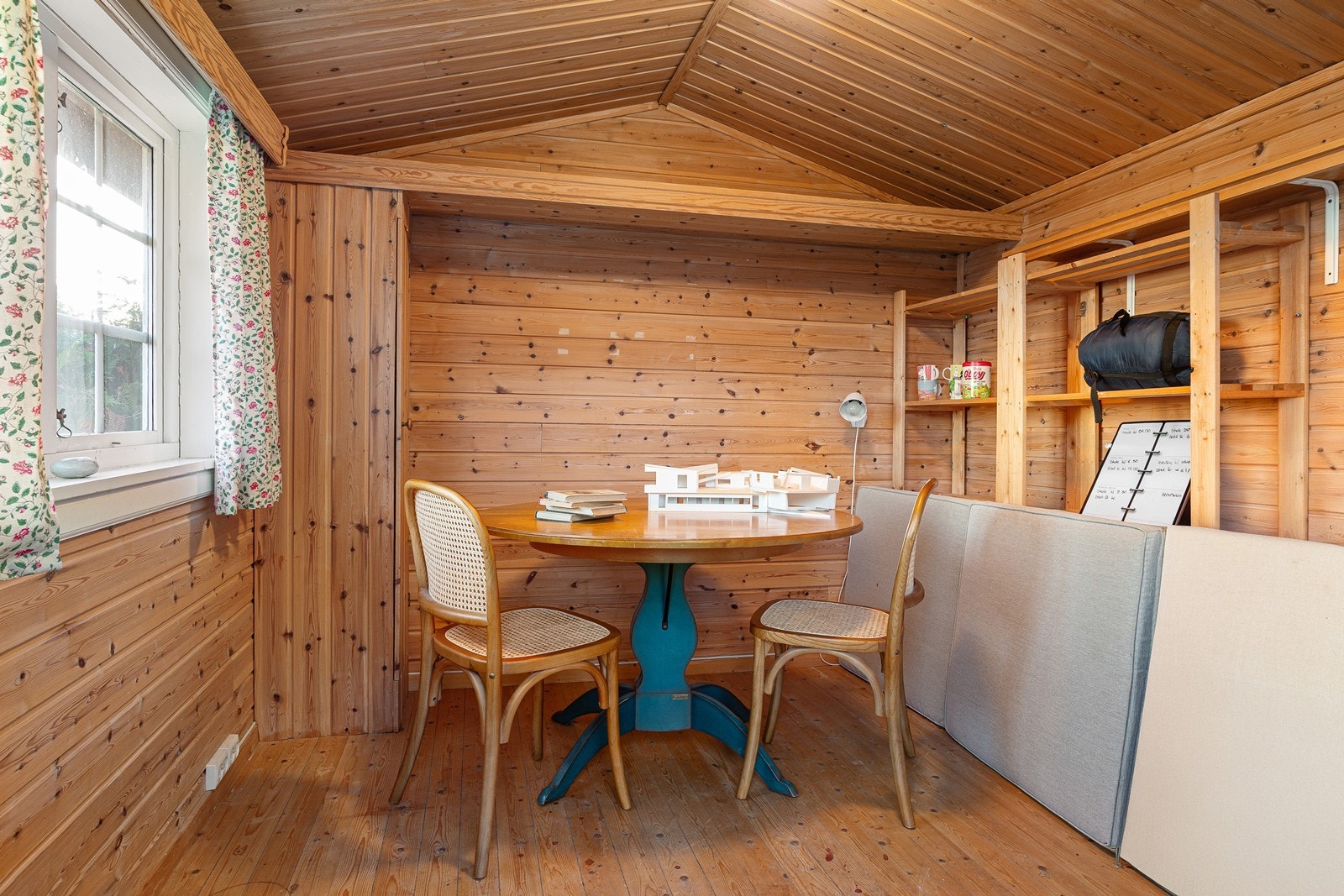 Hyggelig lekestue / enkelt lite gjesterom eller bod Galleribilde