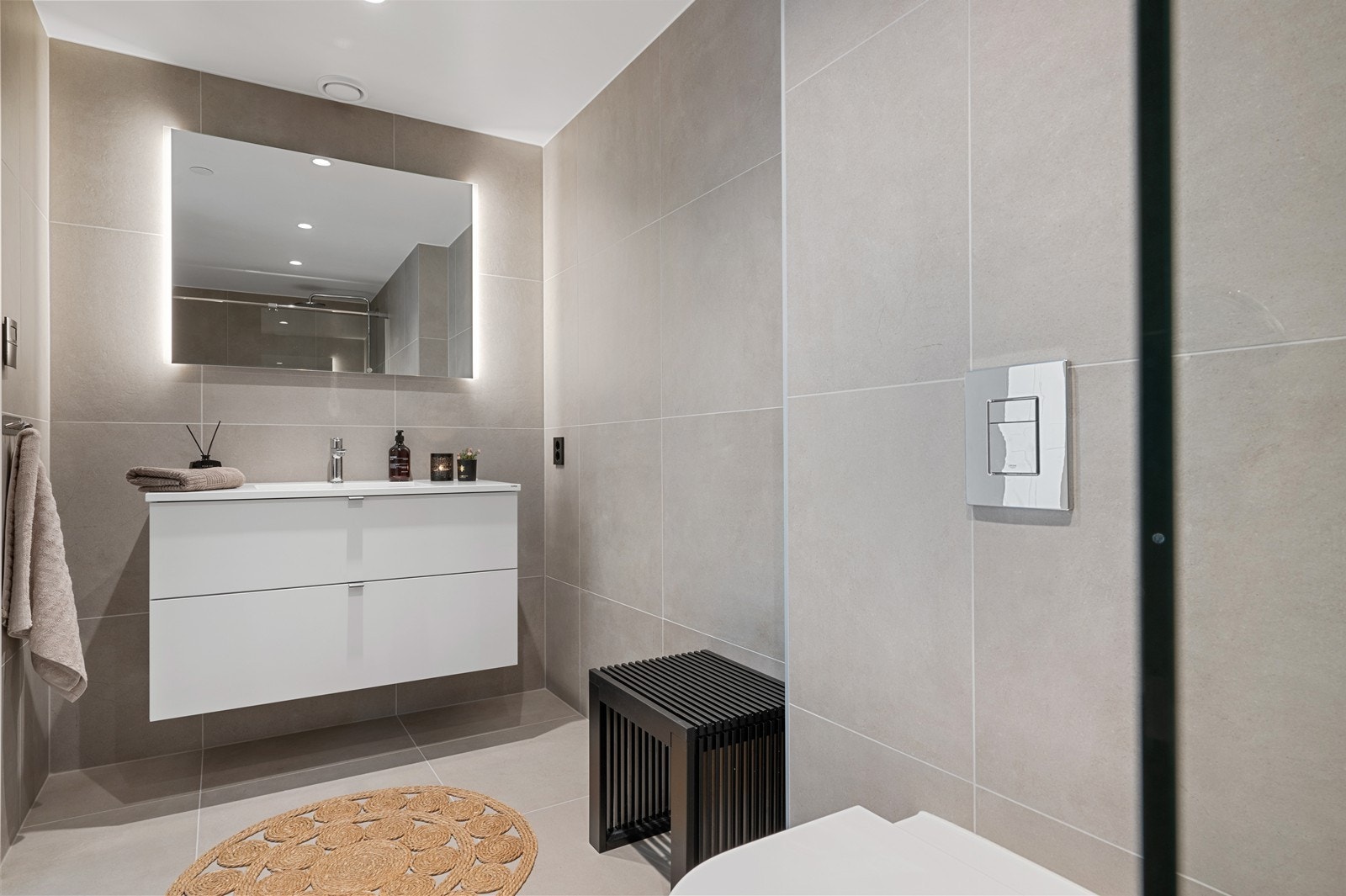 Badet som ligger i tilknytning til hovedsoverommet Galleribilde