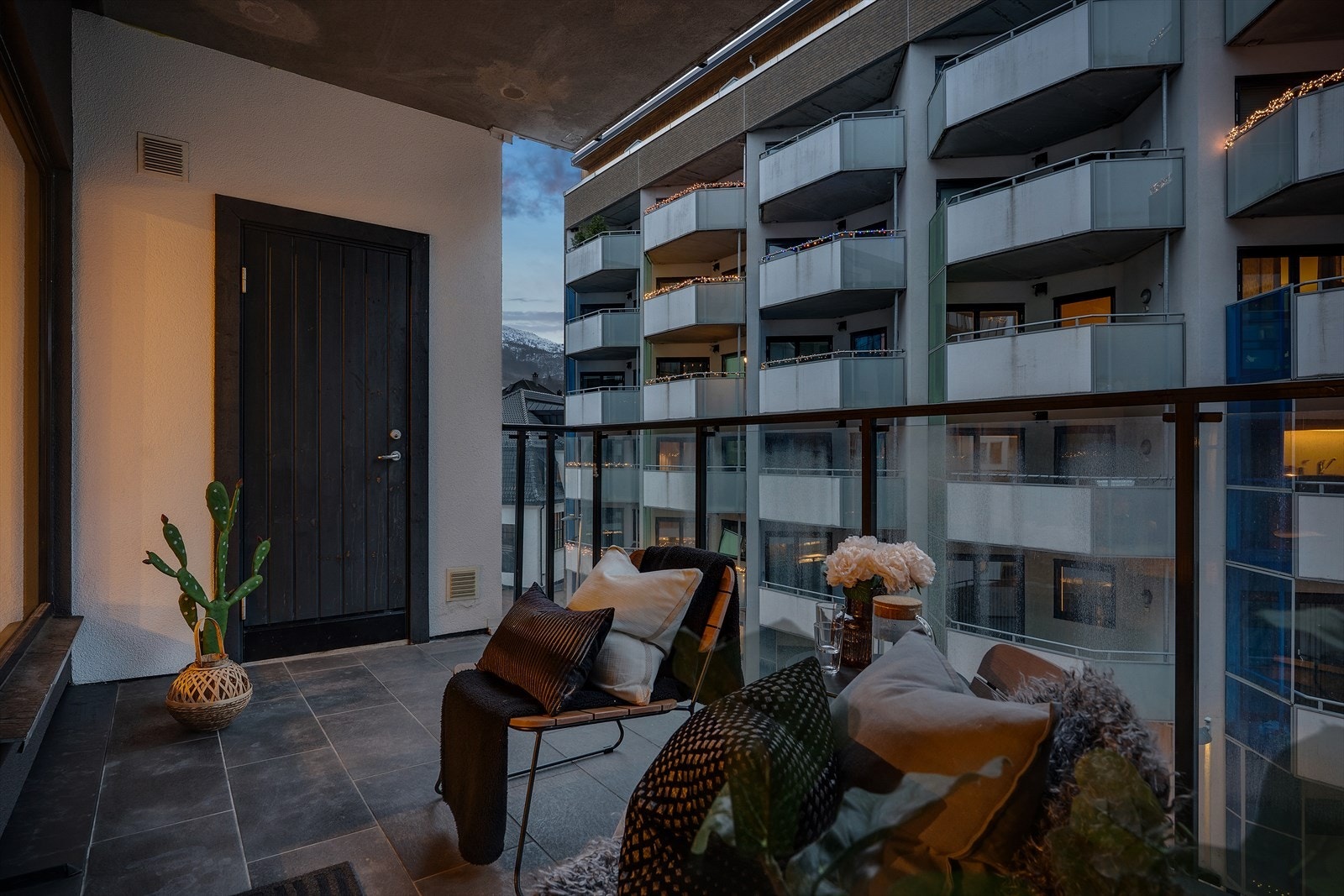 Svært gunstig bod på balkongen Galleribilde