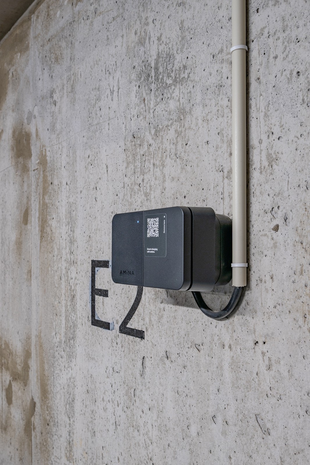 Elbil-lader Galleribilde